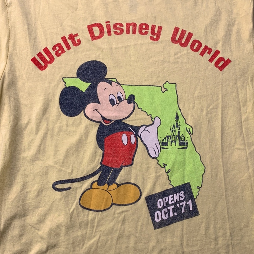 Disney Women’s Yellow “Walt Disney World” Mickey Mouse Graphic T-shirt S… - Picture 7 of 7